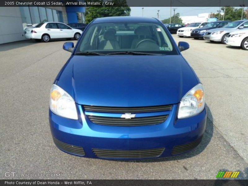Arrival Blue Metallic / Gray 2005 Chevrolet Cobalt LS Sedan