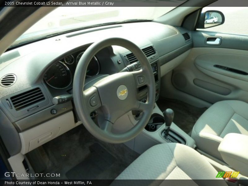 Arrival Blue Metallic / Gray 2005 Chevrolet Cobalt LS Sedan