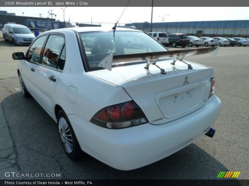 Igloo White / Gray 2006 Mitsubishi Lancer ES