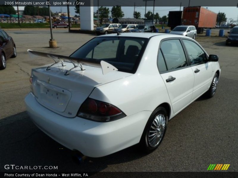 Igloo White / Gray 2006 Mitsubishi Lancer ES