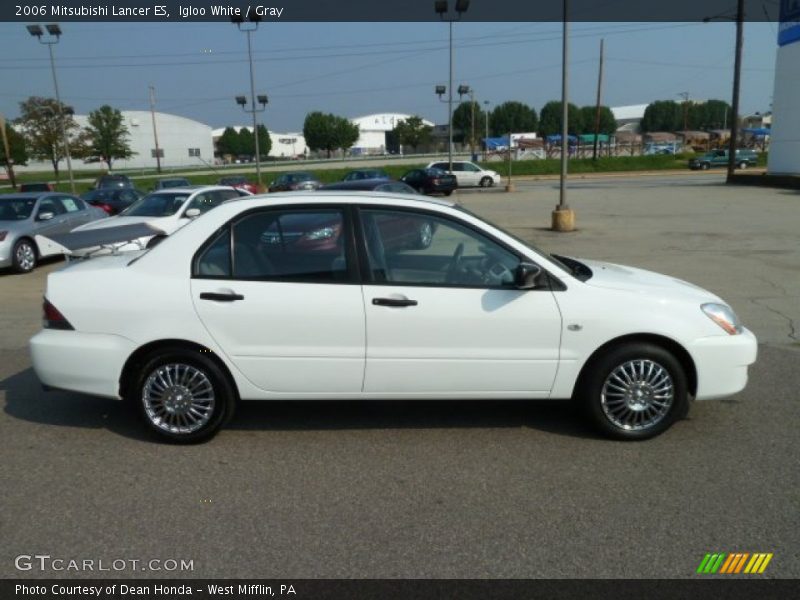 Igloo White / Gray 2006 Mitsubishi Lancer ES