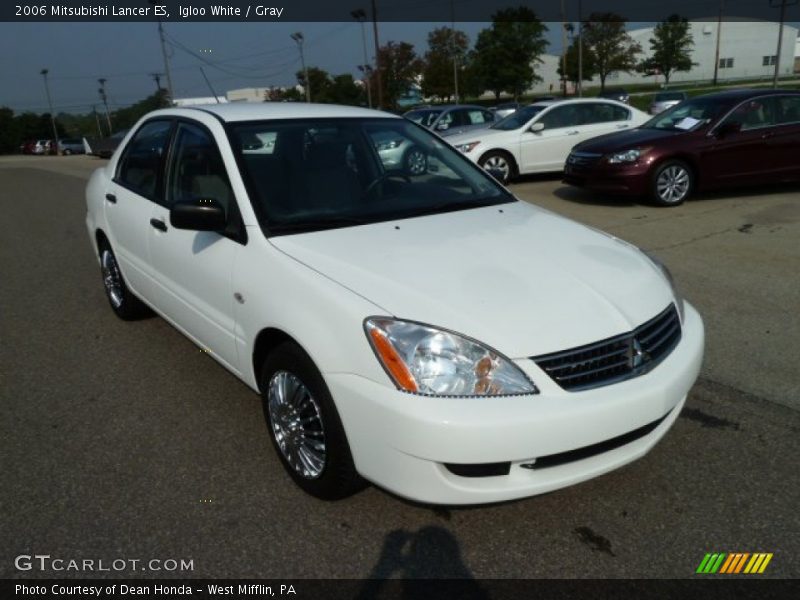 Igloo White / Gray 2006 Mitsubishi Lancer ES