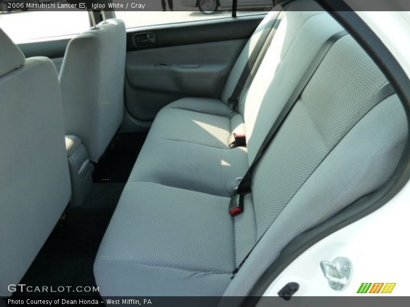 Igloo White / Gray 2006 Mitsubishi Lancer ES