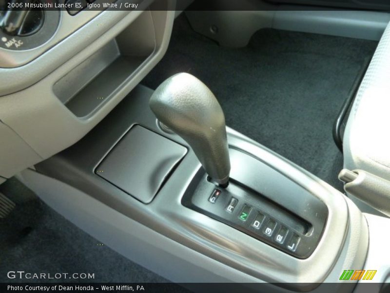 Igloo White / Gray 2006 Mitsubishi Lancer ES