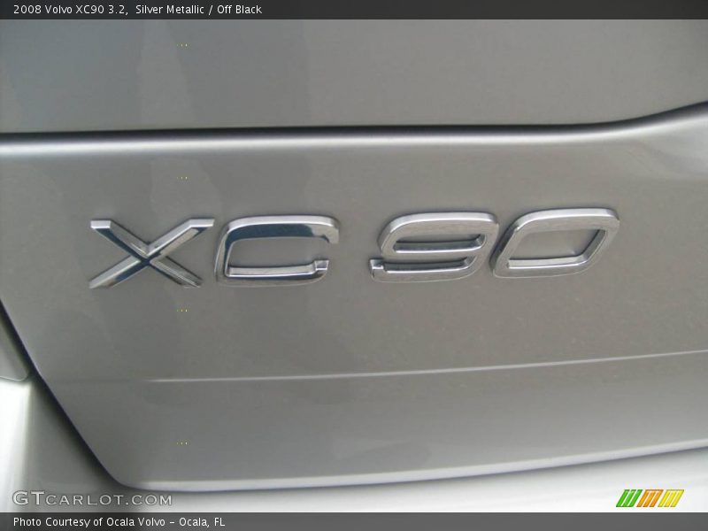 Silver Metallic / Off Black 2008 Volvo XC90 3.2