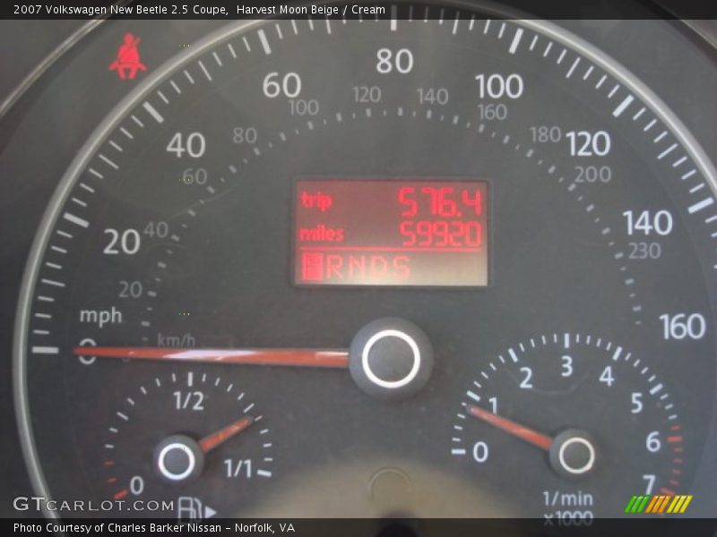 Harvest Moon Beige / Cream 2007 Volkswagen New Beetle 2.5 Coupe