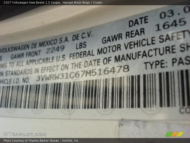 Harvest Moon Beige / Cream 2007 Volkswagen New Beetle 2.5 Coupe