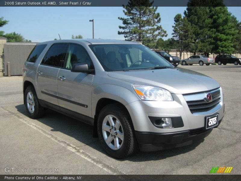 Silver Pearl / Gray 2008 Saturn Outlook XE AWD