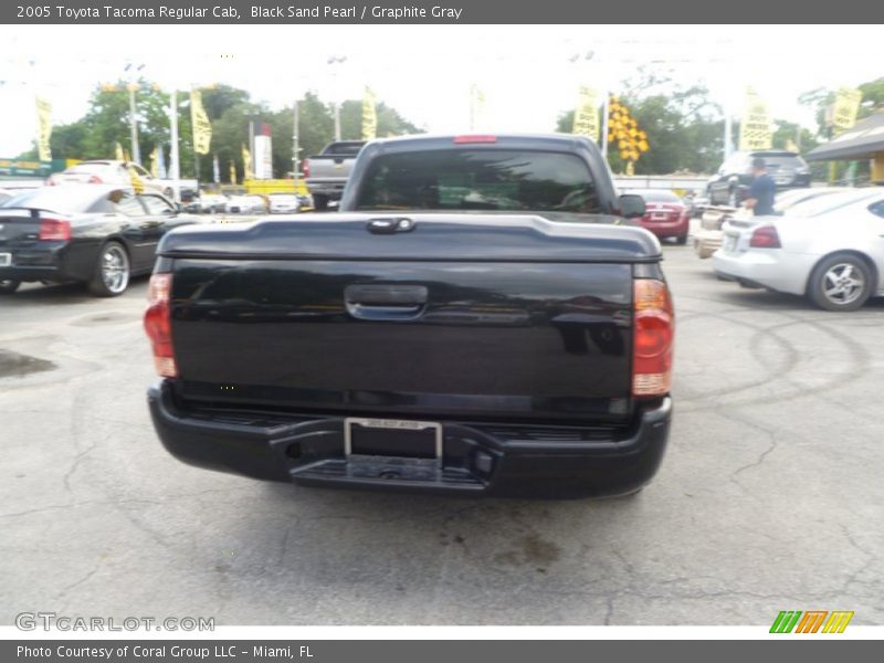 Black Sand Pearl / Graphite Gray 2005 Toyota Tacoma Regular Cab