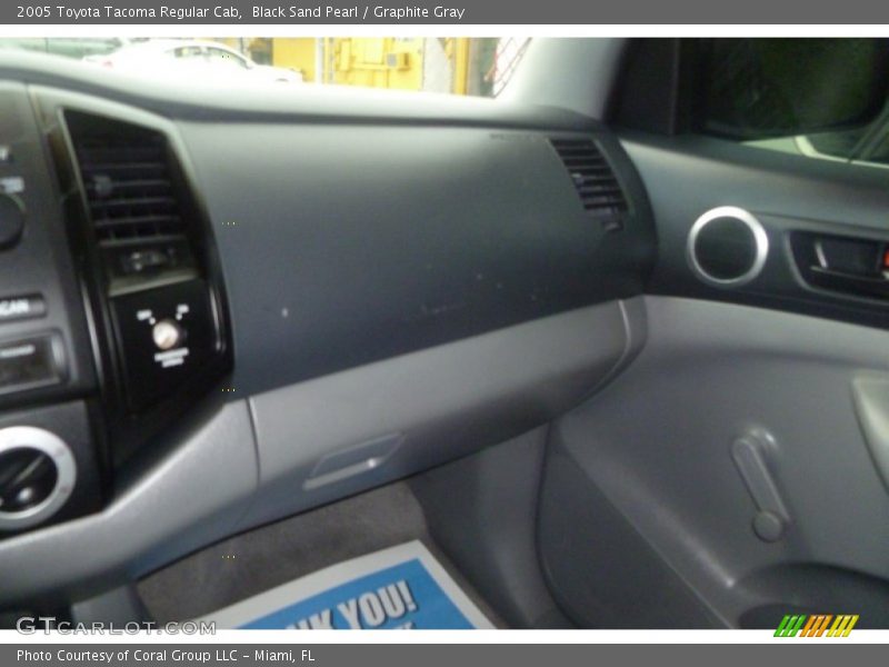Black Sand Pearl / Graphite Gray 2005 Toyota Tacoma Regular Cab