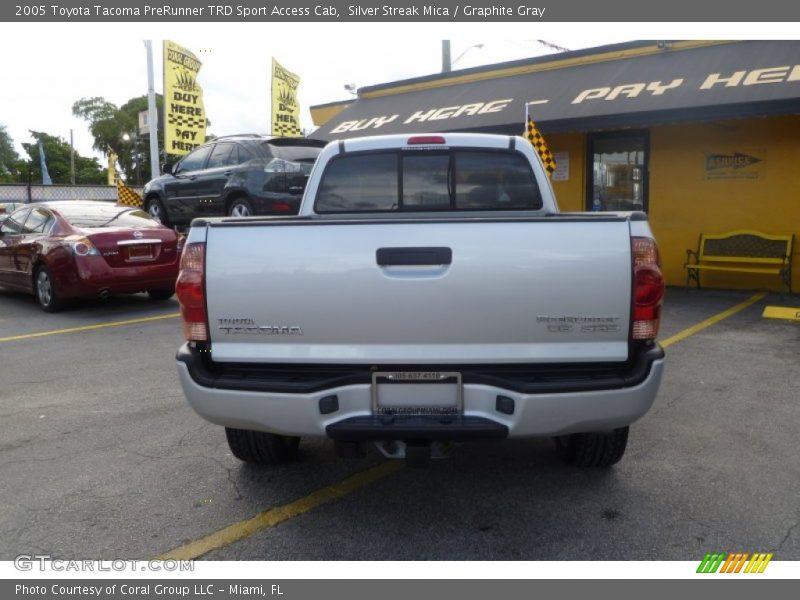 Silver Streak Mica / Graphite Gray 2005 Toyota Tacoma PreRunner TRD Sport Access Cab