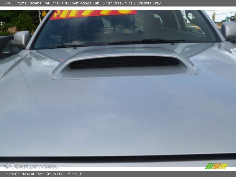 Silver Streak Mica / Graphite Gray 2005 Toyota Tacoma PreRunner TRD Sport Access Cab