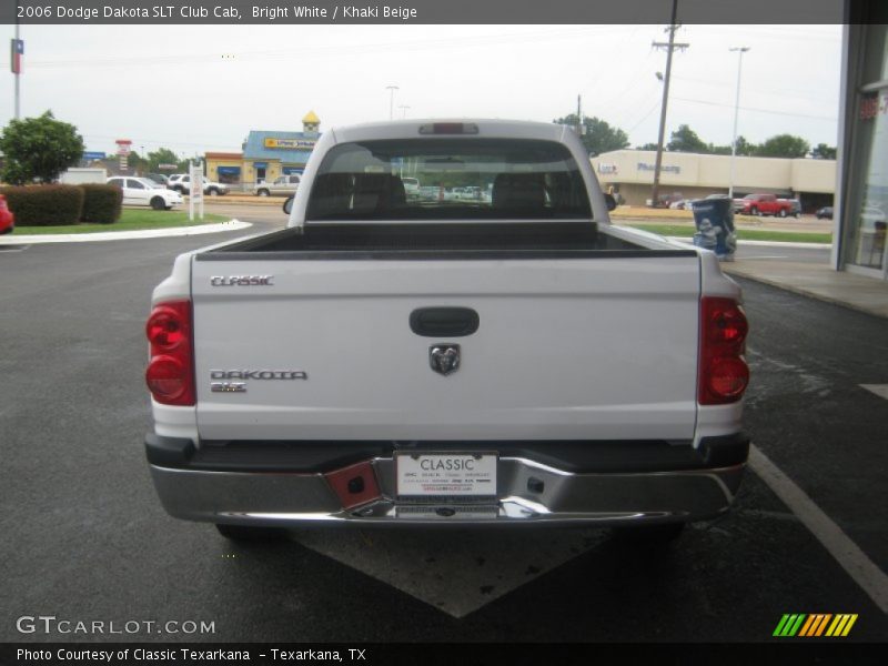 Bright White / Khaki Beige 2006 Dodge Dakota SLT Club Cab