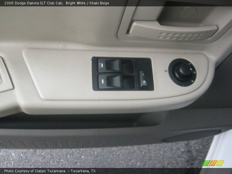 Bright White / Khaki Beige 2006 Dodge Dakota SLT Club Cab