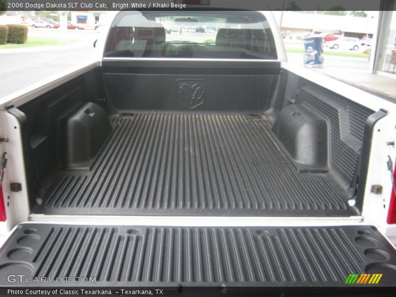 Bright White / Khaki Beige 2006 Dodge Dakota SLT Club Cab