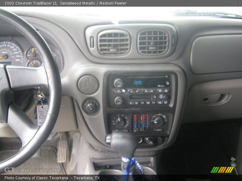 Sandalwood Metallic / Medium Pewter 2003 Chevrolet TrailBlazer LS
