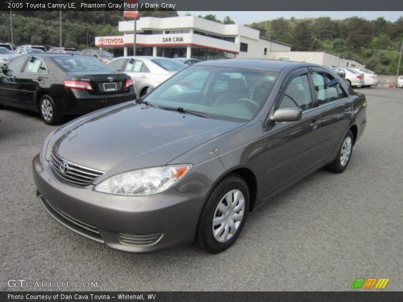 Phantom Gray Pearl / Dark Gray 2005 Toyota Camry LE