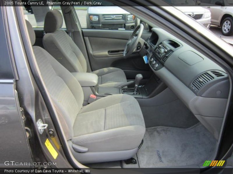 Phantom Gray Pearl / Dark Gray 2005 Toyota Camry LE