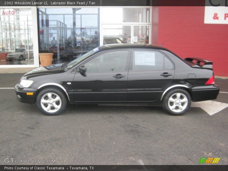 Labrador Black Pearl / Tan 2002 Mitsubishi Lancer LS