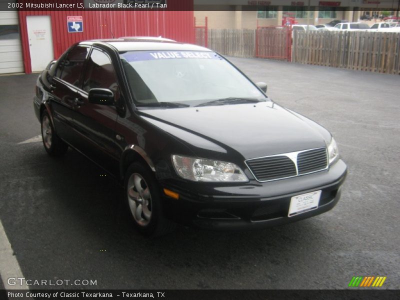 Labrador Black Pearl / Tan 2002 Mitsubishi Lancer LS