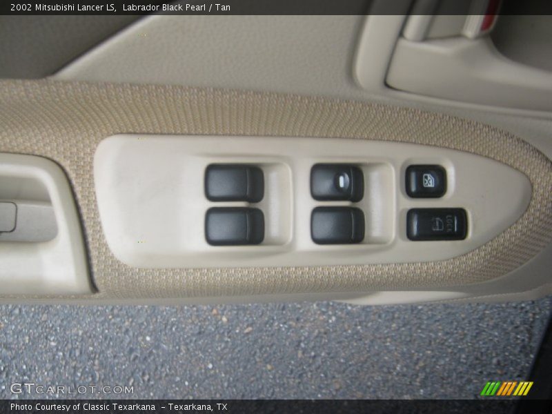 Labrador Black Pearl / Tan 2002 Mitsubishi Lancer LS
