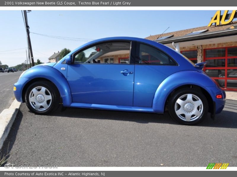Techno Blue Pearl / Light Grey 2001 Volkswagen New Beetle GLS Coupe