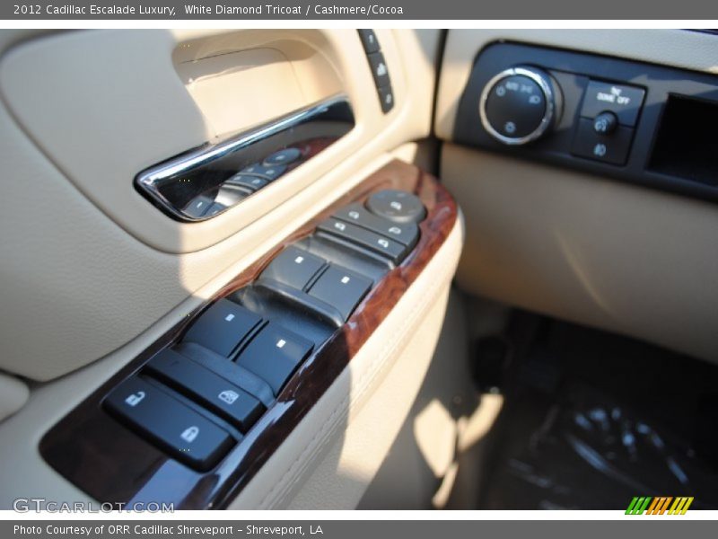 White Diamond Tricoat / Cashmere/Cocoa 2012 Cadillac Escalade Luxury