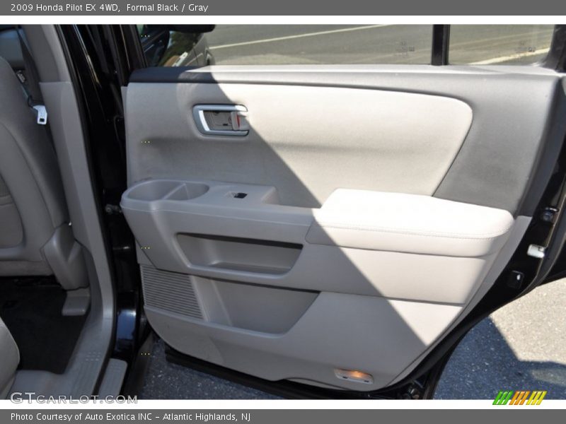 Formal Black / Gray 2009 Honda Pilot EX 4WD
