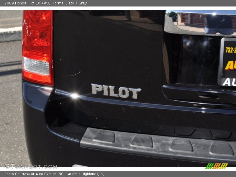 Formal Black / Gray 2009 Honda Pilot EX 4WD
