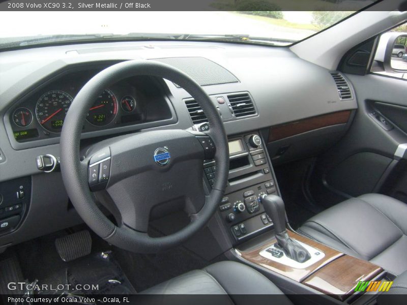 Silver Metallic / Off Black 2008 Volvo XC90 3.2