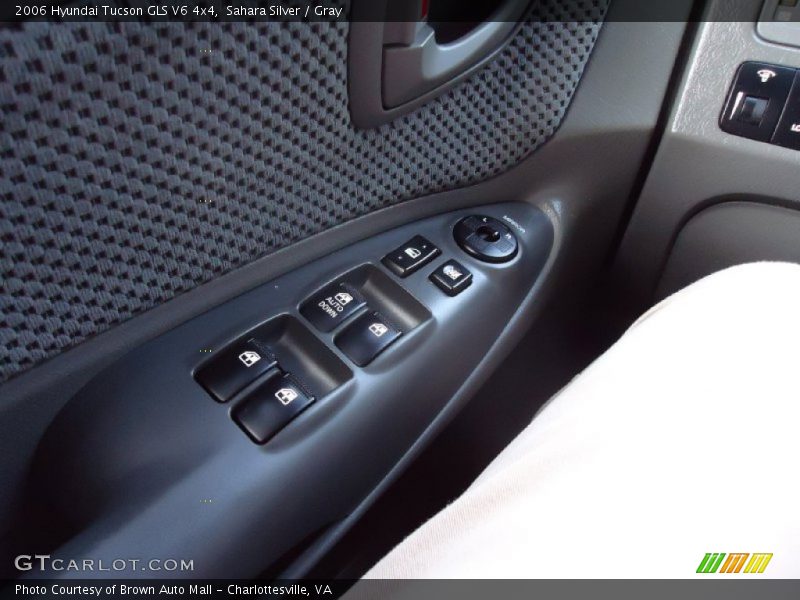 Sahara Silver / Gray 2006 Hyundai Tucson GLS V6 4x4