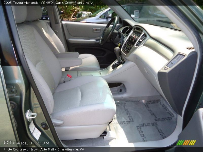 Oasis Green Pearl / Ivory 2005 Toyota Highlander V6 4WD