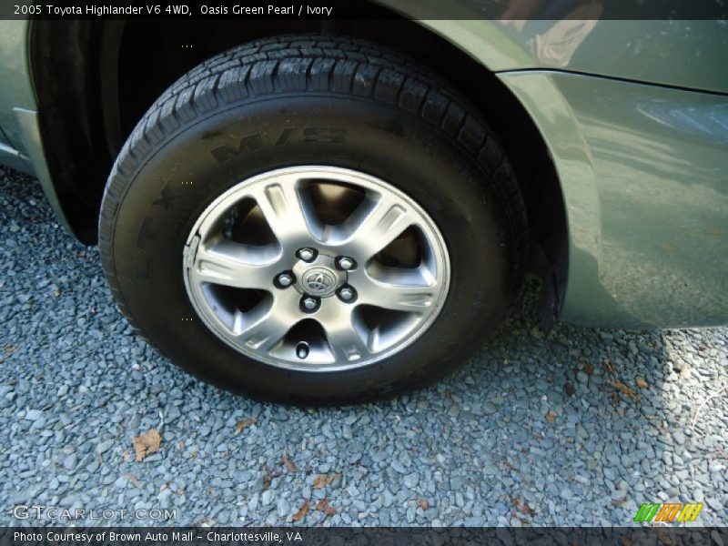 Oasis Green Pearl / Ivory 2005 Toyota Highlander V6 4WD