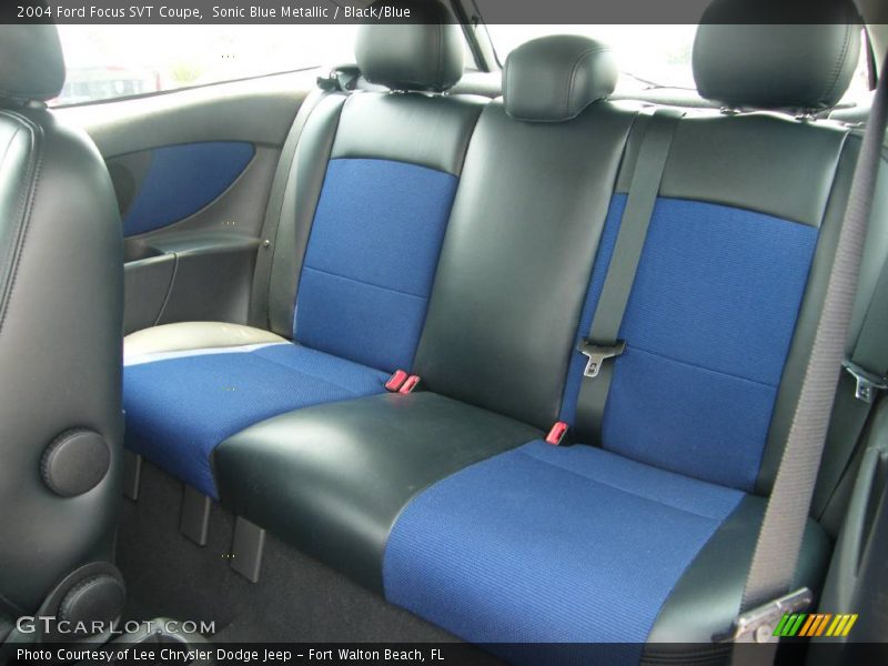 Sonic Blue Metallic / Black/Blue 2004 Ford Focus SVT Coupe