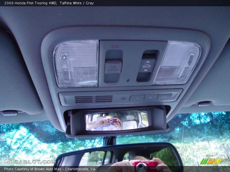 Taffeta White / Gray 2009 Honda Pilot Touring 4WD