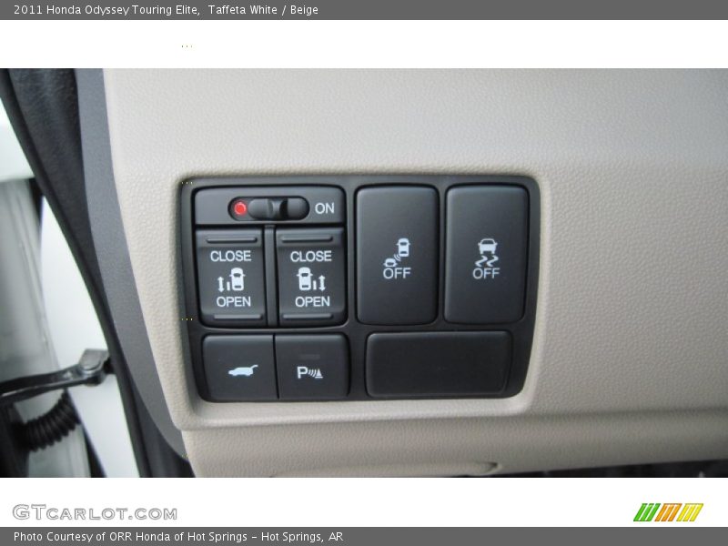 Taffeta White / Beige 2011 Honda Odyssey Touring Elite