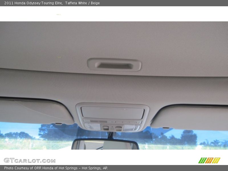 Taffeta White / Beige 2011 Honda Odyssey Touring Elite