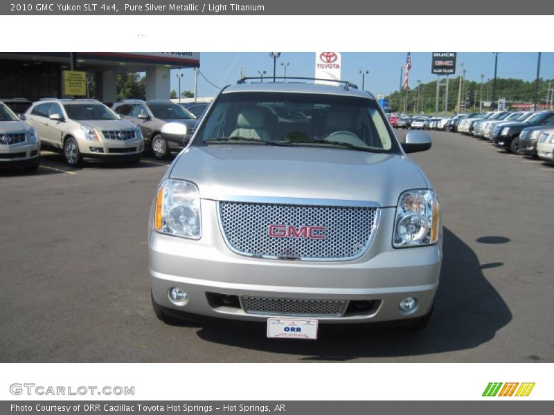 Pure Silver Metallic / Light Titanium 2010 GMC Yukon SLT 4x4