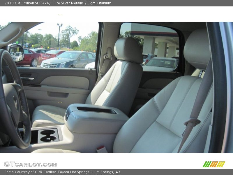Pure Silver Metallic / Light Titanium 2010 GMC Yukon SLT 4x4