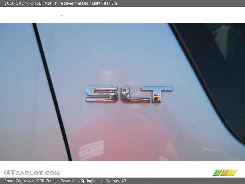 Pure Silver Metallic / Light Titanium 2010 GMC Yukon SLT 4x4