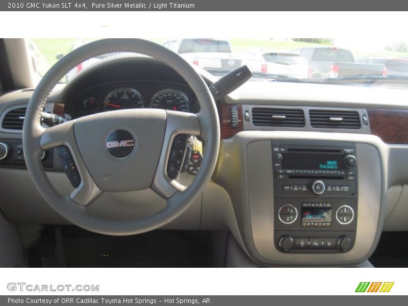 Pure Silver Metallic / Light Titanium 2010 GMC Yukon SLT 4x4