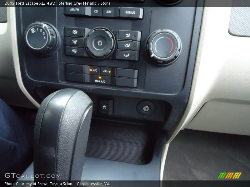 Controls of 2009 Escape XLS 4WD