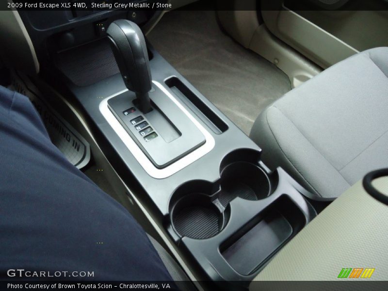  2009 Escape XLS 4WD 6 Speed Automatic Shifter