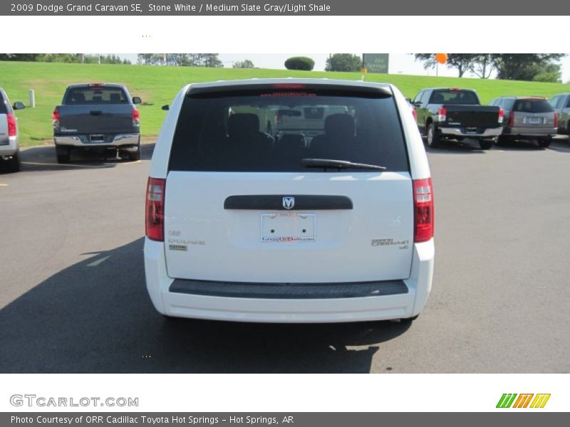 Stone White / Medium Slate Gray/Light Shale 2009 Dodge Grand Caravan SE