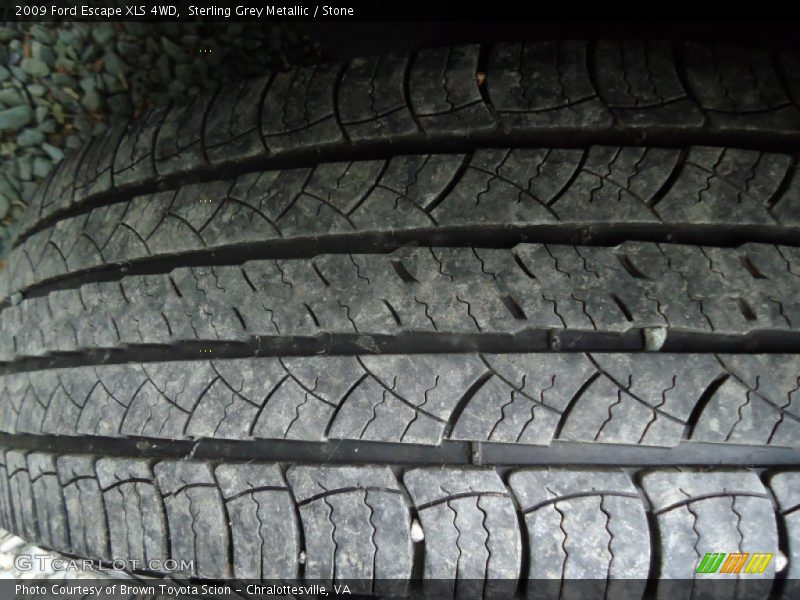 Sterling Grey Metallic / Stone 2009 Ford Escape XLS 4WD