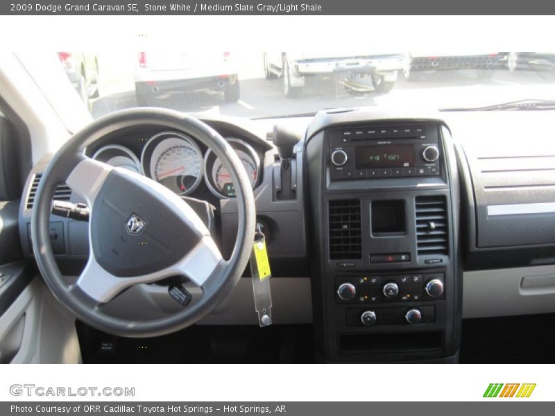 Stone White / Medium Slate Gray/Light Shale 2009 Dodge Grand Caravan SE
