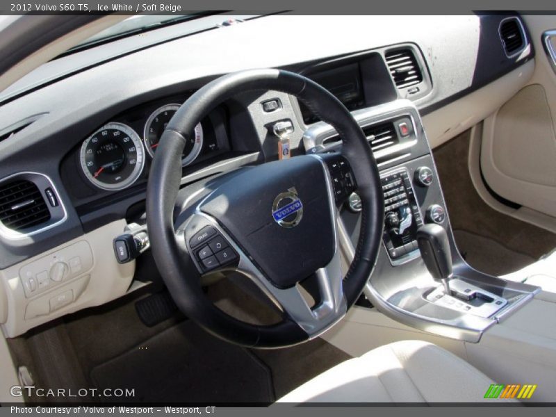 Ice White / Soft Beige 2012 Volvo S60 T5