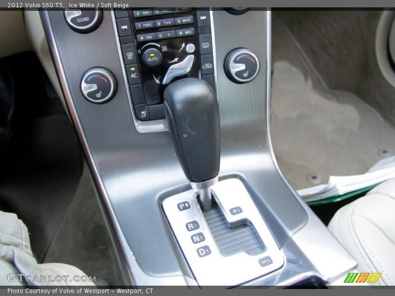 Ice White / Soft Beige 2012 Volvo S60 T5