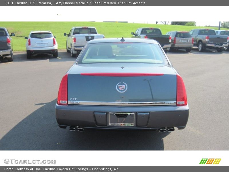 Gray Flannel Metallic / Titanium/Dark Titanium Accents 2011 Cadillac DTS Premium