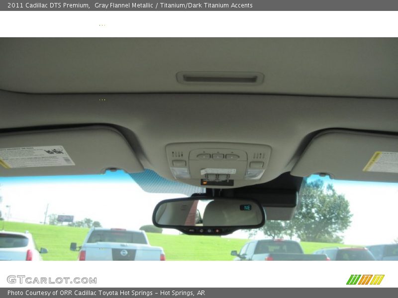 Gray Flannel Metallic / Titanium/Dark Titanium Accents 2011 Cadillac DTS Premium